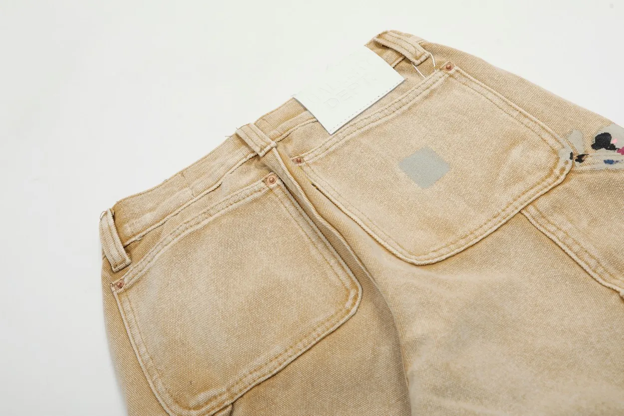 #8129 P250💰 GALLERY DEPT American retro splash-ink splicing micro-horn logging overalls raw edge jeans - Original purchase and pattern making to truly restore the ultimate texture of Vintage - Original hardware accessories, washed and other elevators, QR code analysis are all purchased from the original factory, high degree of restoration, welcome to compare with a certain product~ - Three-dimensional version Loose and comfortable, not picky about the figure, taller and slimmer, factory Seiko, original factory quality control, same style for men and women, can be matched with couples Versatile recommendation: must-have jeans for all seasons Size: S-XXL (28-36)